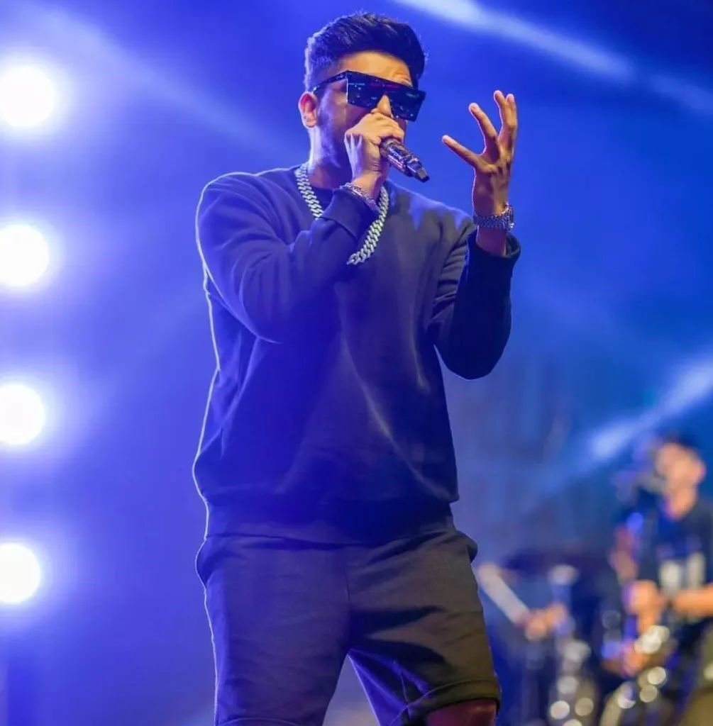 Top 14 Singers Dominating India's Concert Scene Right Now 10 25058362b8f37ca962cba83c796b1e94